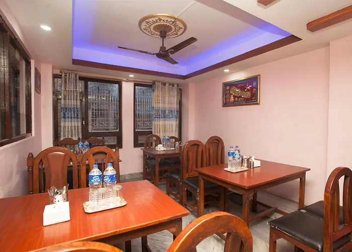 Hotel Oyo 814 Machhapuchhre *