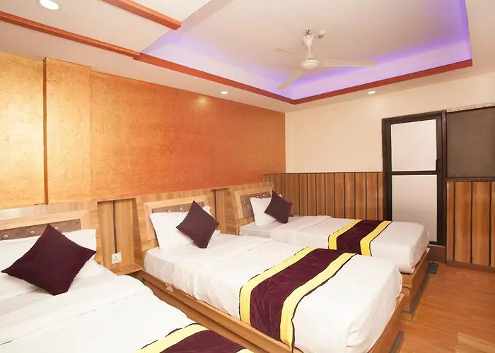 Oyo 814 Machhapuchhre Hotel *