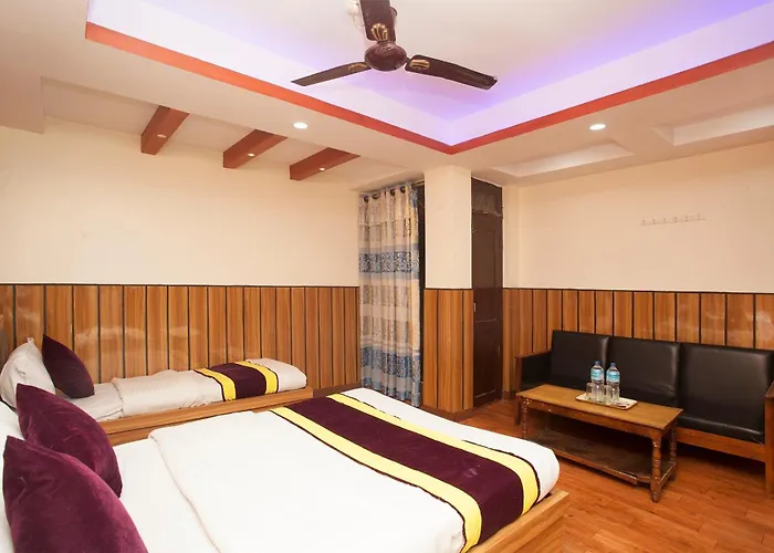 Oyo 814 Machhapuchhre Hotel